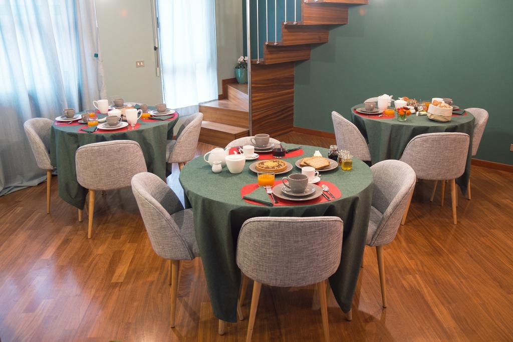 Casa Agnese Bed & Breakfast Alba  Bagian luar foto