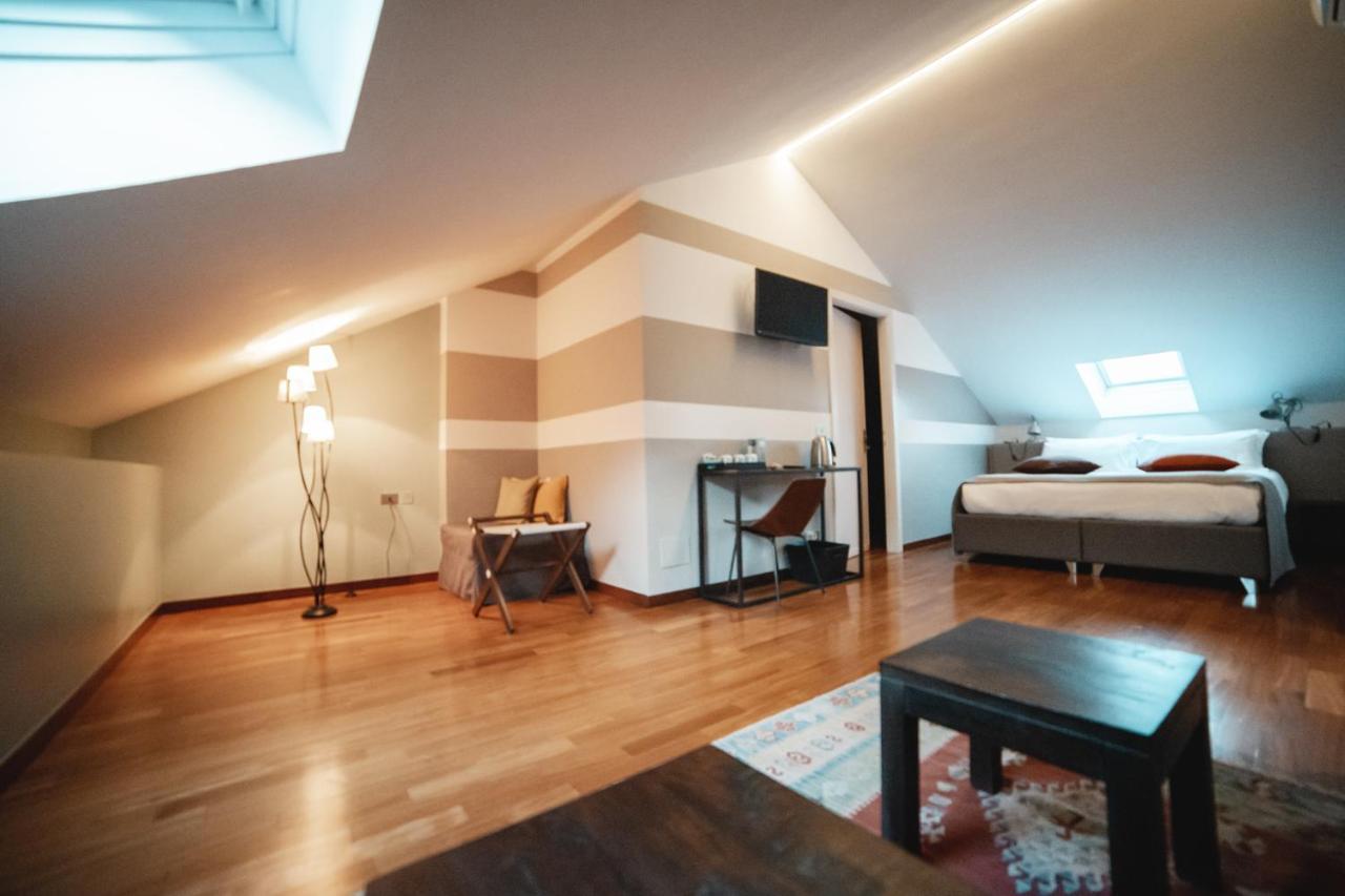 Casa Agnese Bed & Breakfast Alba  Bagian luar foto