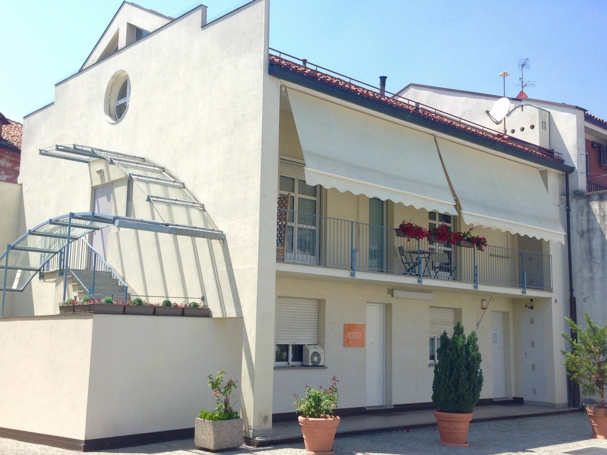 Casa Agnese Bed & Breakfast Alba  Bagian luar foto